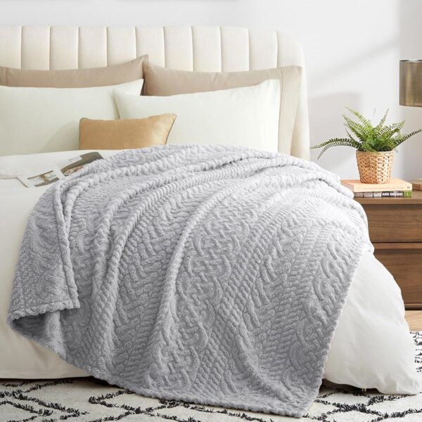 Sherpa Throw Blanket,Cable Pattern Decorative Soft Cozy Blanket for Couch Sofa,Light Weight Fleece Warm Throw Blanket for Bed,Grey,127 x 152 cm - Image 8