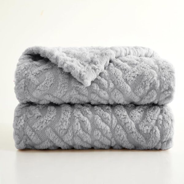 Sherpa Throw Blanket,Cable Pattern Decorative Soft Cozy Blanket for Couch Sofa,Light Weight Fleece Warm Throw Blanket for Bed,Grey,127 x 152 cm - Image 7