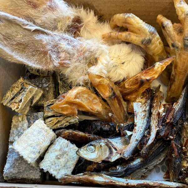 Natural Dog Treat Box Including 32 Natural Dog Chews and Treats. Rabbit Ears, Dried Sprats, Chicken Feet & Wings, Fish Cubes & Chicken Hearts or Bites. Suitable for Small, Medium and Large Adult Dogs. - Image 8