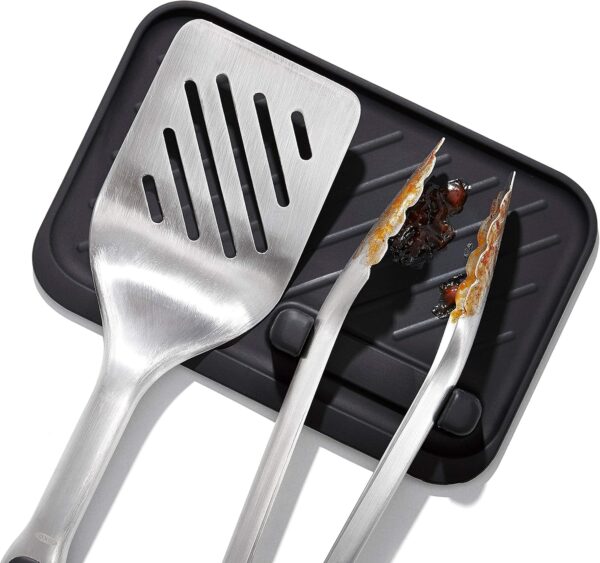 OXO Good Grips Grilling Turner and Tongs Set,Black - Image 8