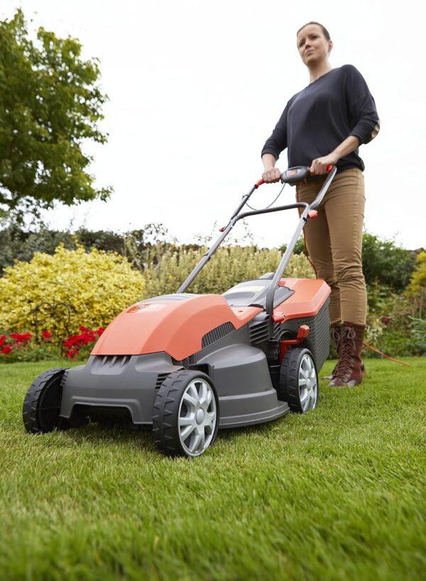 Flymo Speedi-Mo 360C Electric Wheeled Lawn Mower, 1500 W, Cutting Width 36 cm, Orange/black - Image 7