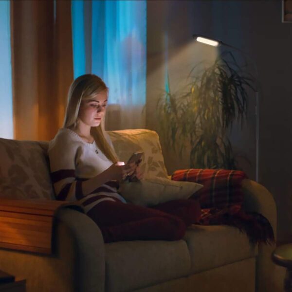 Led Floor Lamp Remote & Touching Control 4 Colour Temperatures with Stepless Dimmable for Bedroom Living Room Office,Iron, Black - Image 9