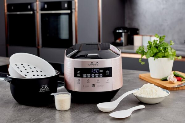 Yum Asia Bamboo Rice Cooker with Induction Heating (IH) and Ceramic Bowl, 7 Rice Cooking Functions, 4 Multicooker Functions, Motouch LED Display (1.5L) 220-240V UK/EU Power (Champagne Rose and Black) - Image 5