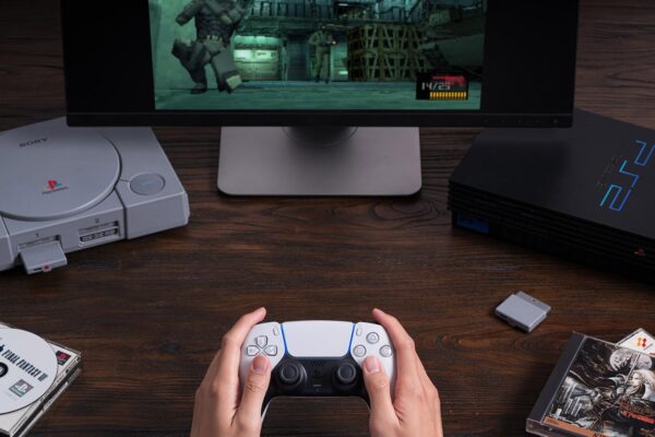 8Bitdo Retro Receiver for PS1, PS2 & Windows, Compatible with Xbox Series Controller, Xbox One Bluetooth Controller, Switch Pro and PS5/PS4 Controller - Image 7