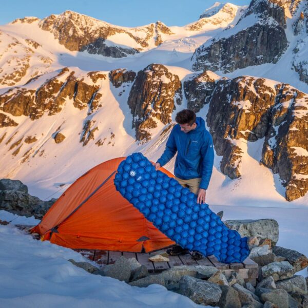 Ecotek Outdoors Insulated Hybern8 4 Season Ultralight Inflatable Sleeping Pad with Contoured FlexCell Design - Easy, Comfortable, Light, Durable, Hammock Approved - Sub Zero Temp Rating [Evergreen] - Image 8