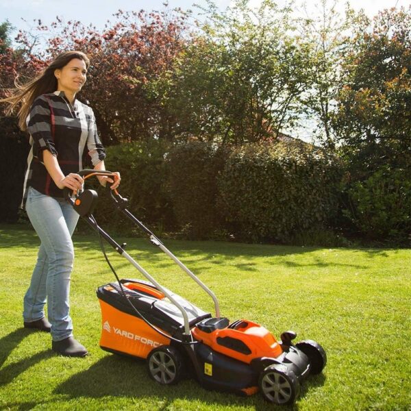 Yard Force 40V 32cm Cordless Lawnmower with Lithium-ion Battery and Quick Charger LM G32 + Grass Trimmer with Adjustable Head, - Image 7