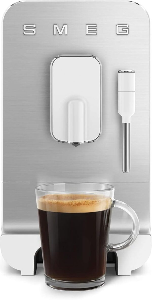 Smeg BCC12WHMUK Espresso Automatic one touch Coffee Machine with Thermoblock technology with Built in grinder from beans/Milk Frothing Nozzle- Matt White - Image 7