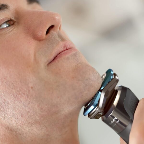 Philips Shaver Series 7000 Dry and Wet Electric Shaver Men (Model S7783/35) - Image 4