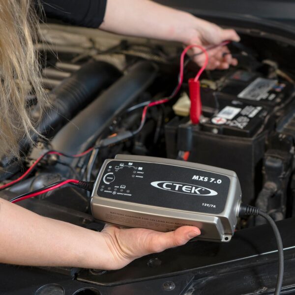 CTEK MXS 7.0 Fully Automatic Battery Charger (Charges, Maintains and Reconditions Car, Caravan and Motorhome batteries) 12V, 7 Amp - UK Plug, Black - Image 7